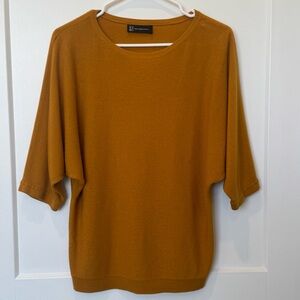 New York & Company Yellow‎ Knit Top